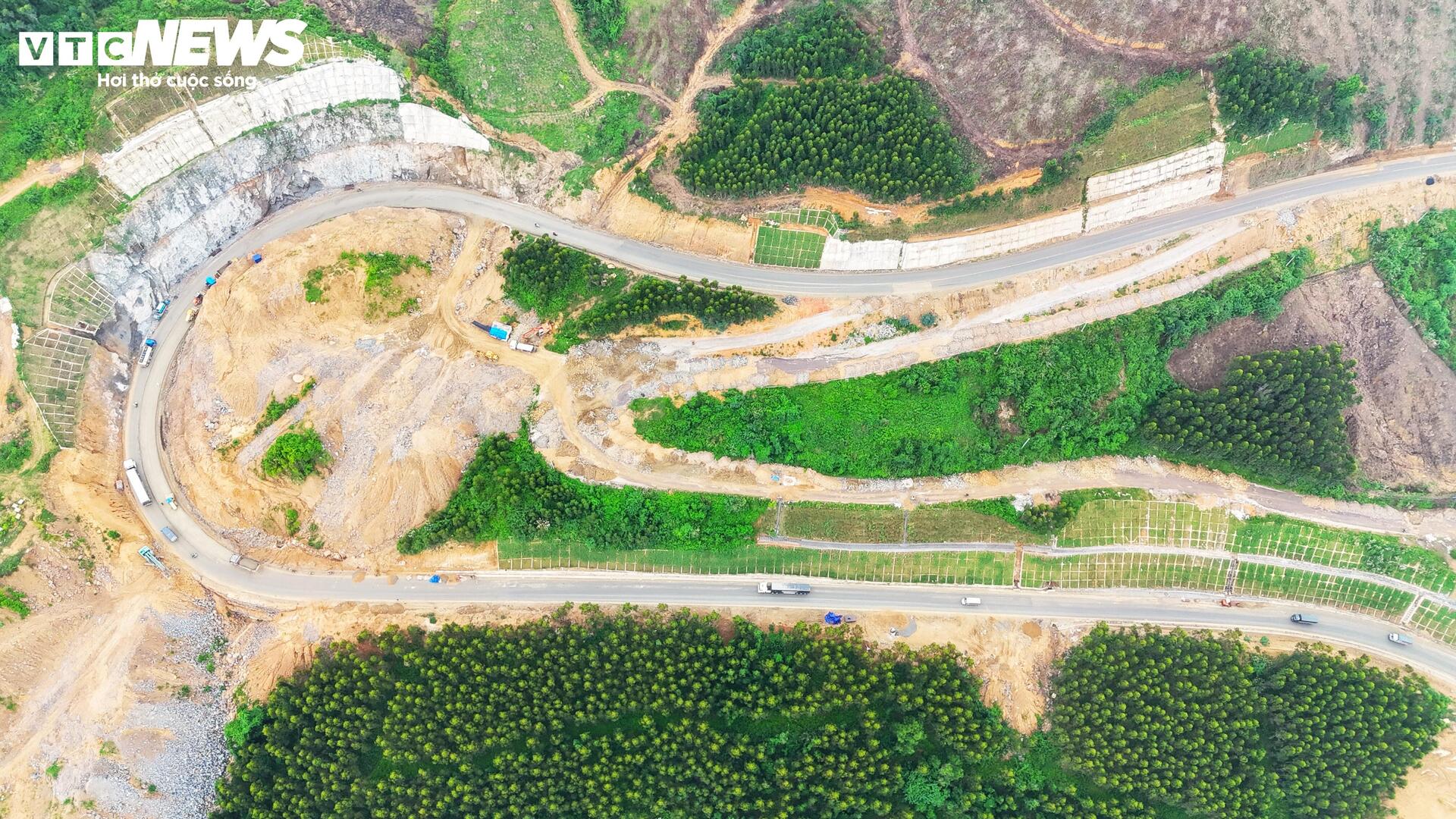 Cung đ&egrave;o An Kh&ecirc; nối B&igrave;nh Định - Gia Lai: Diện mạo mới đầy ấn tượng - Ảnh 3.