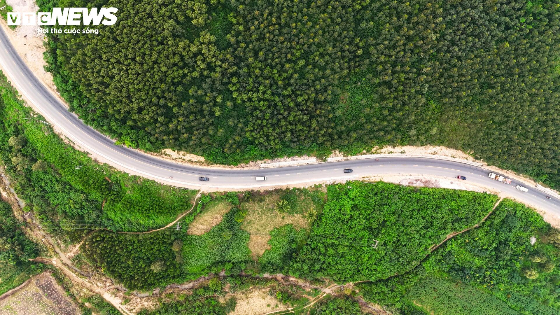 Cung đ&egrave;o An Kh&ecirc; nối B&igrave;nh Định - Gia Lai: Diện mạo mới đầy ấn tượng - Ảnh 2.