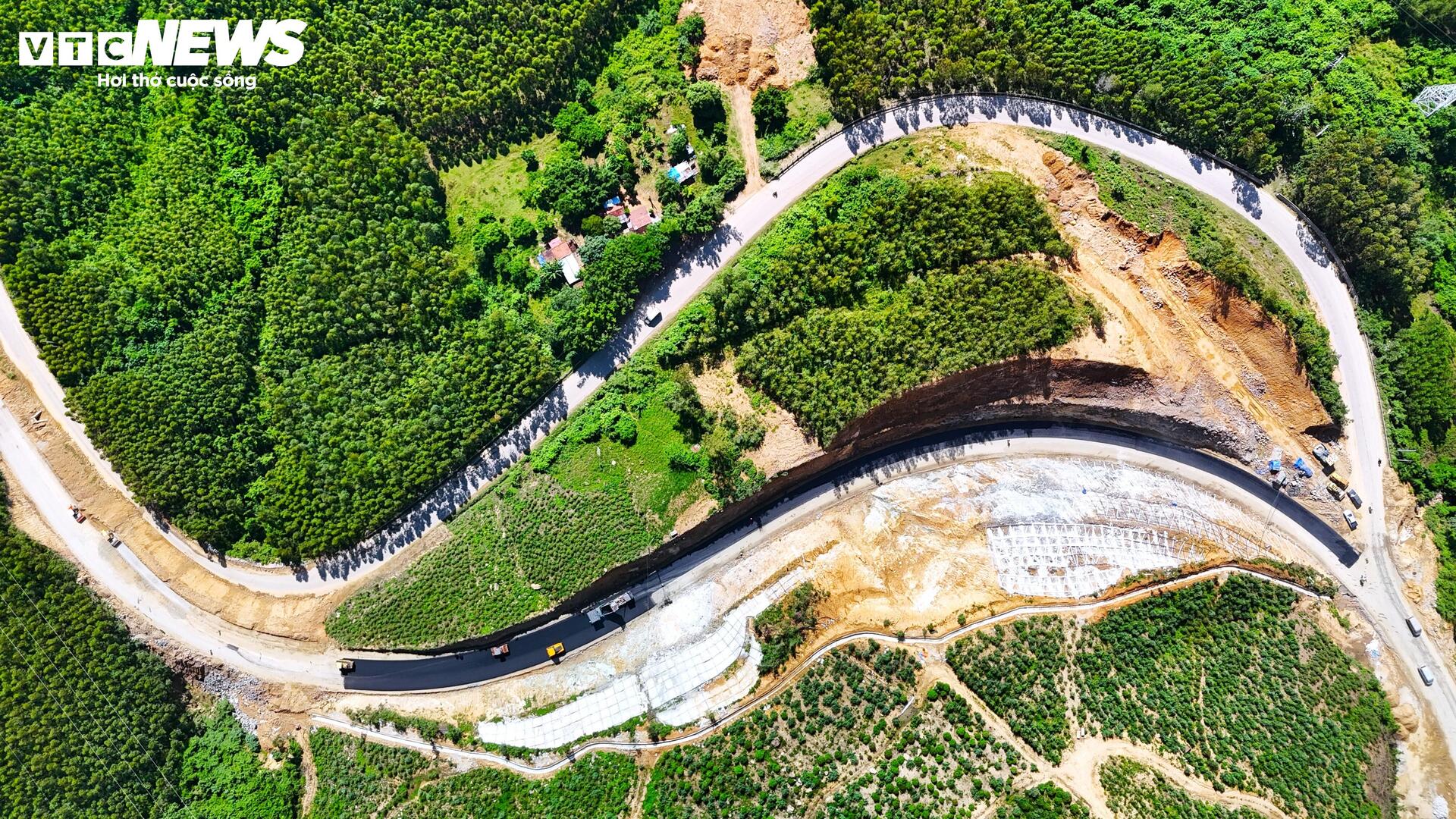 Cung đ&egrave;o An Kh&ecirc; nối B&igrave;nh Định - Gia Lai: Diện mạo mới đầy ấn tượng - Ảnh 10.