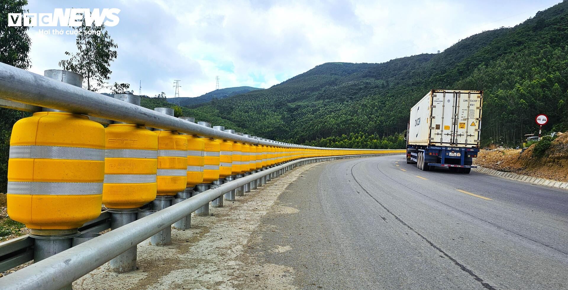 Cung đ&egrave;o An Kh&ecirc; nối B&igrave;nh Định - Gia Lai: Diện mạo mới đầy ấn tượng - Ảnh 4.