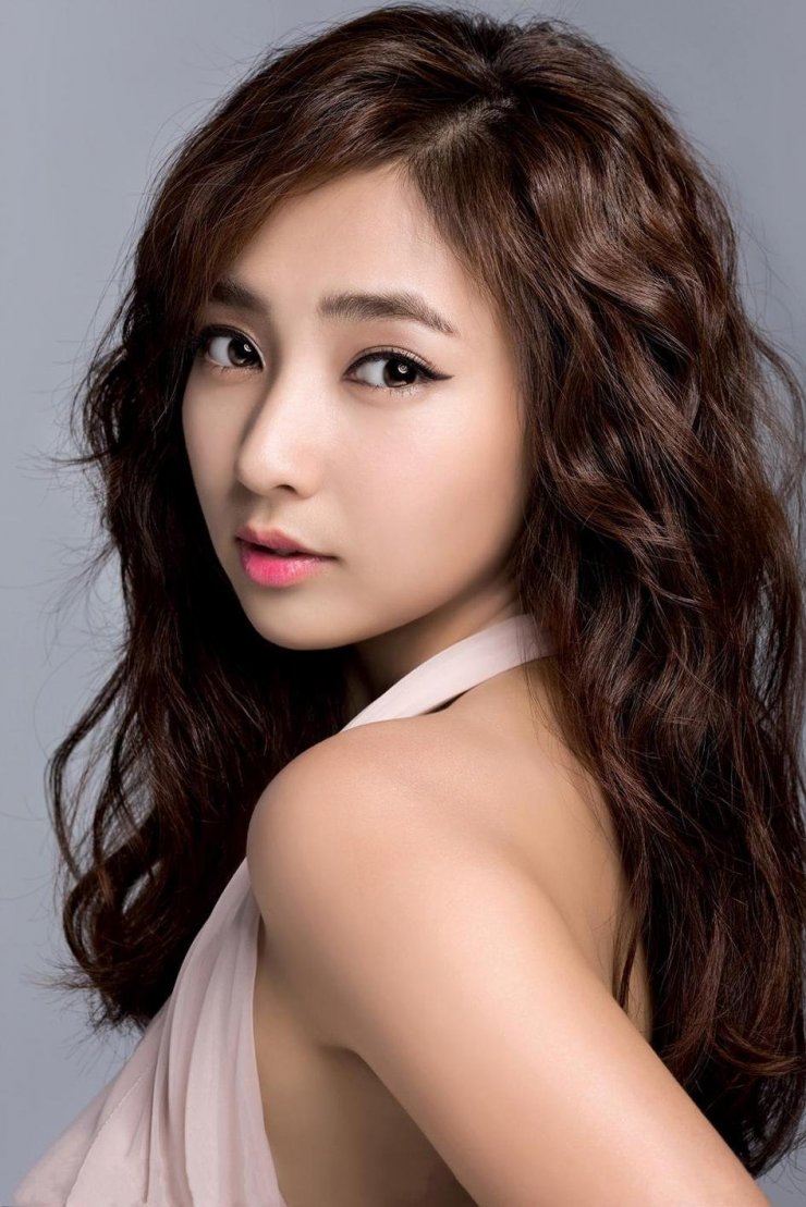 Mỹ nh&acirc;n phim Sex is Zero g&acirc;y sốc với nhan sắc trẻ m&atilde;i kh&ocirc;ng gi&agrave;, mỗi năm kiếm 360 tỷ sống như b&agrave; ho&agrave;ng - Ảnh 3.