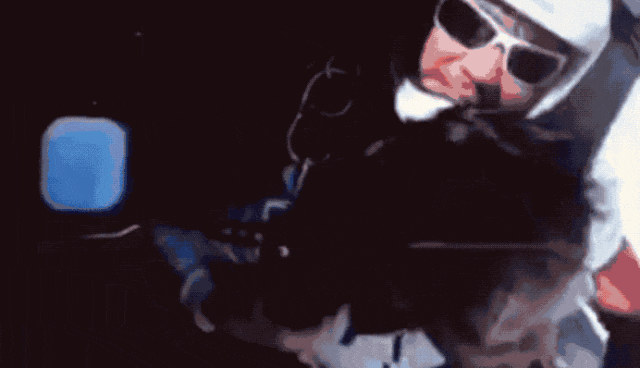 Lựa chọn an tử ở tuổi 43 của người phụ nữ kiếm h&agrave;ng triệu USD mỗi năm g&acirc;y tranh c&atilde;i- Ảnh 4.