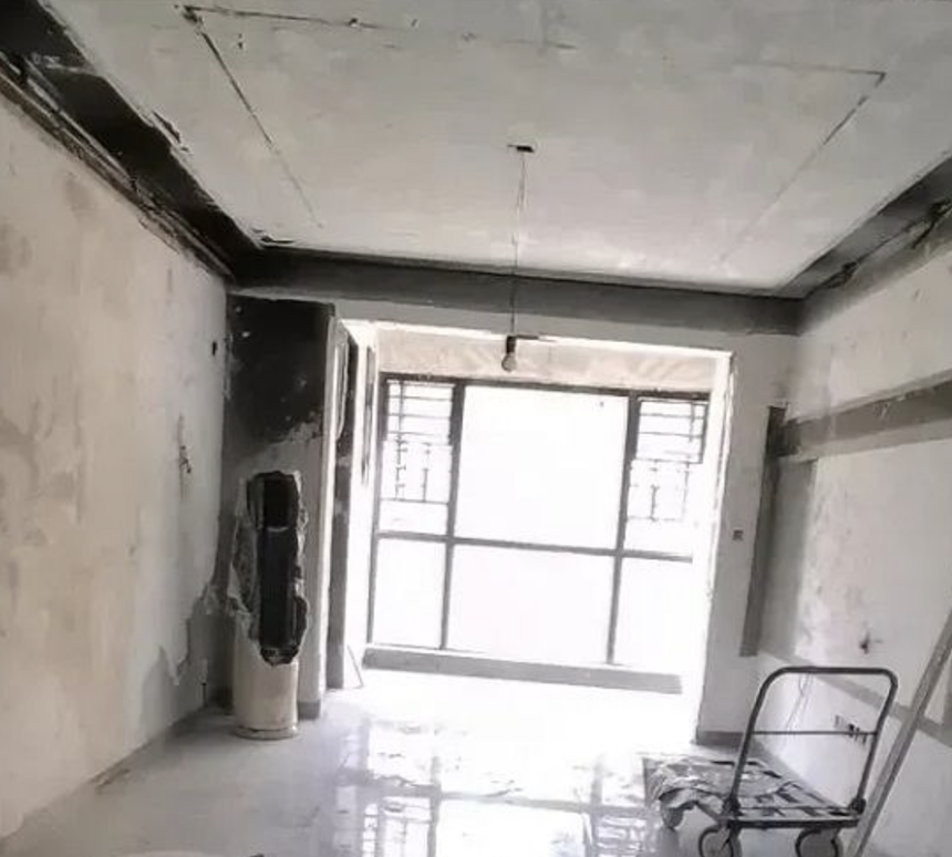 Người phụ nữ hí hửng vì mua được nhà giá rẻ 9,7 tỷ, vừa dọn vào không lâu thì hàng xóm nói: "Sao cô dám mua nó?" - Ảnh 3.