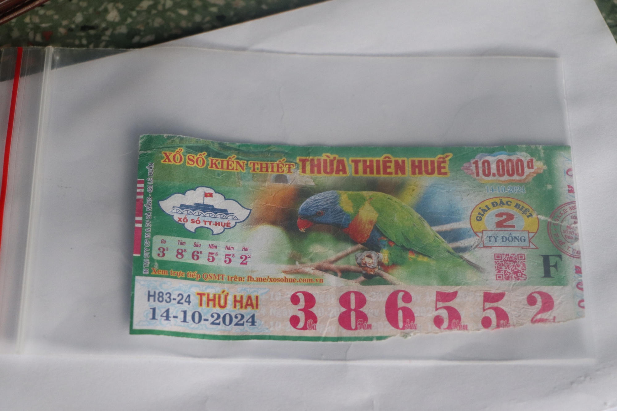 Vé số trúng 2 tỉ không được nhận: Thay đổi địa chỉ nộp đơn kiện- Ảnh 2. Vé số trúng 2 tỉ không được nhận: Thay đổi địa chỉ nộp đơn kiện- Ảnh 2.