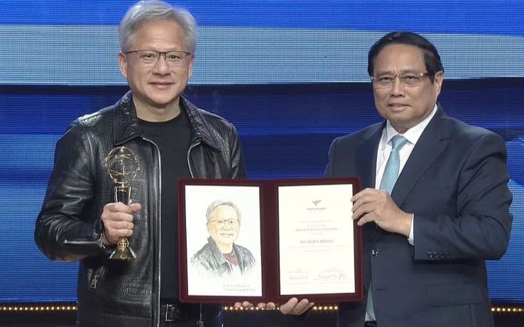 Tỷ phú Jensen Huang thắng giải thưởng 3 triệu USD ở Việt Nam: “Tôi đại diện cho các đồng nghiệp tại NVIDIA”