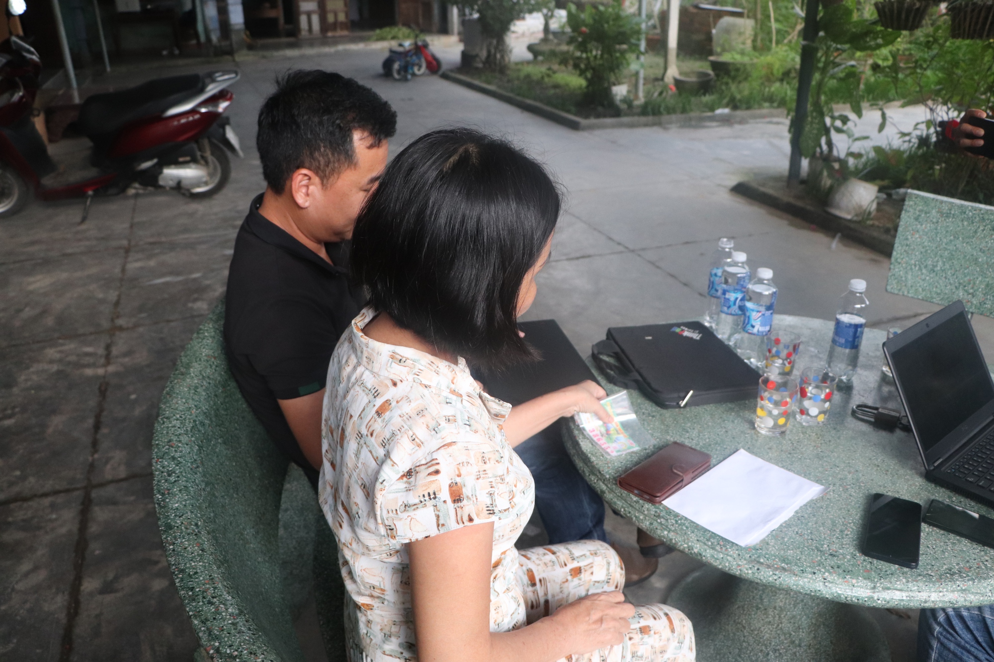 Vé số trúng 2 tỉ không được nhận: Thay đổi địa chỉ nộp đơn kiện- Ảnh 1. Vé số trúng 2 tỉ không được nhận: Thay đổi địa chỉ nộp đơn kiện- Ảnh 1.