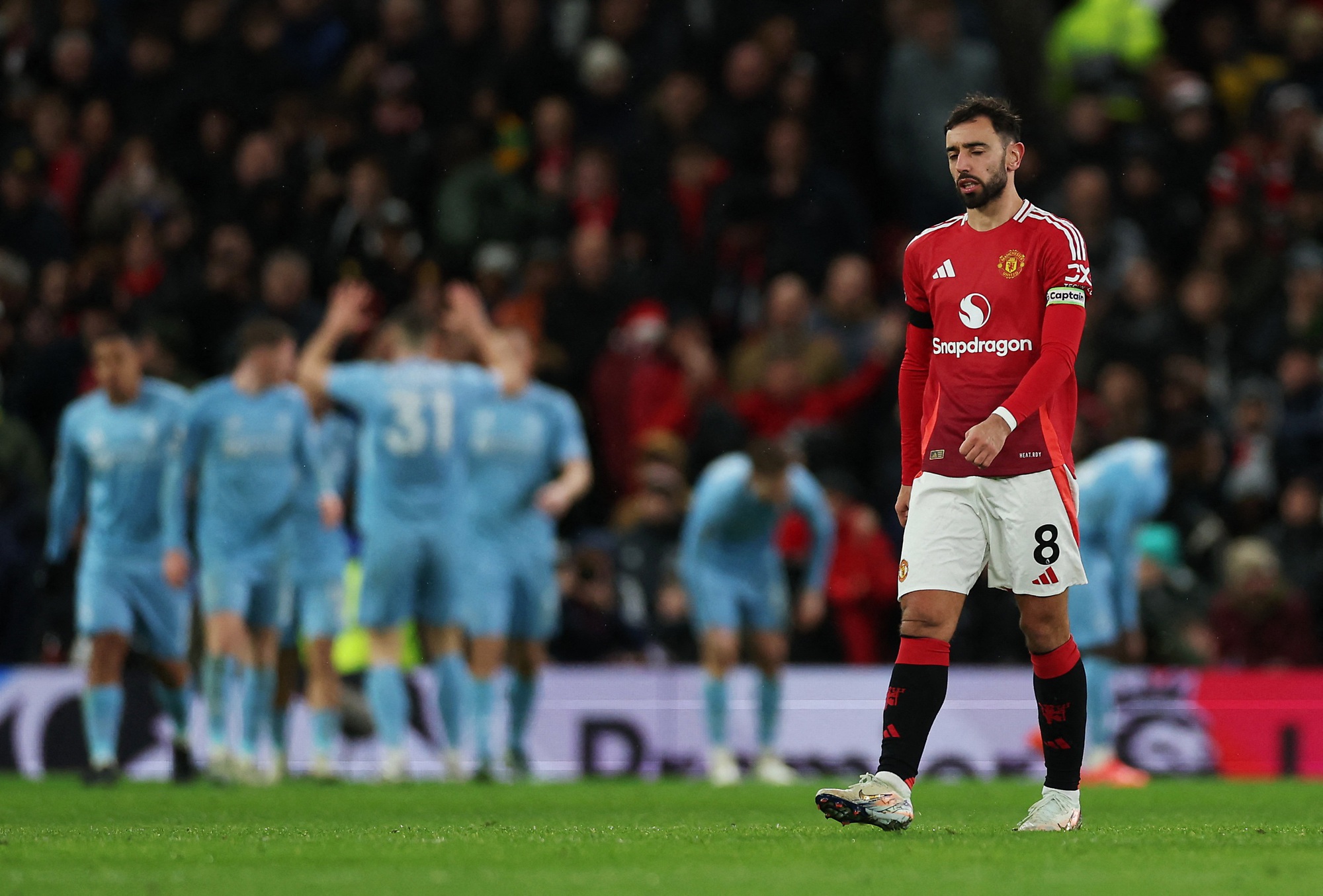 Man United thua sốc Nottingham Forest, HLV Ruben Amorim nói lời gan ruột- Ảnh 6.