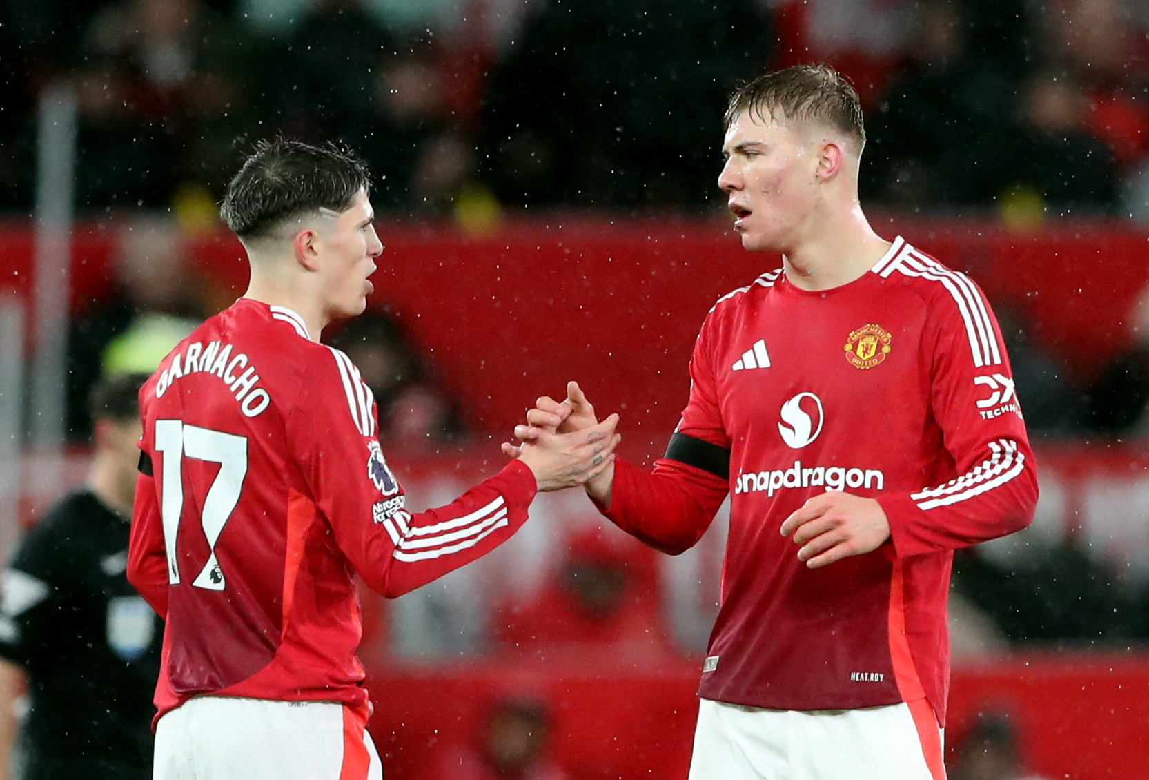 Man United thua sốc Nottingham Forest, HLV Ruben Amorim nói lời gan ruột- Ảnh 3.