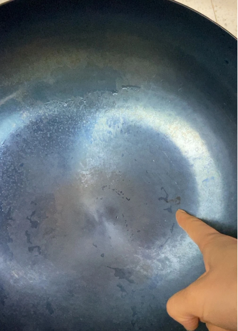 Tôi điếng người nhận ra: Chiếc nồi này là "sát thủ ngầm", càng dùng càng đe dọa sức khỏe - Ảnh 8.