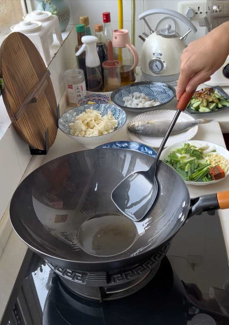 Tôi điếng người nhận ra: Chiếc nồi này là "sát thủ ngầm", càng dùng càng đe dọa sức khỏe - Ảnh 3.