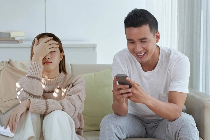 Đăng 10 bài lên mạng xã hội 10 ngày, chàng trai bị vợ chưa cưới đòi bỏ- Ảnh 2.