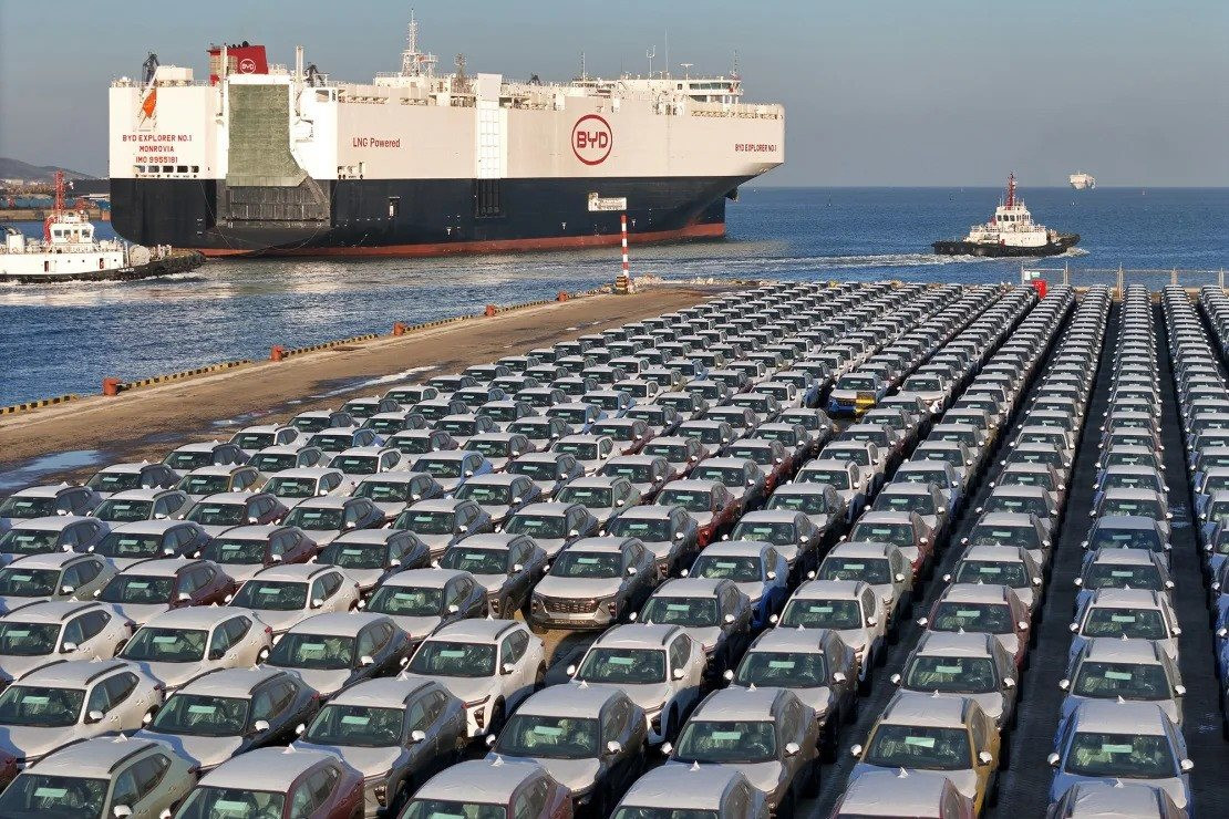Nhật Bản chính thức mất ngôi nước xuất khẩu ô tô lớn nhất thế giới sau gần một thập kỷ: Cái tên là ngôi sao mới nổi của ngành xe hơi toàn cầu- Ảnh 1.