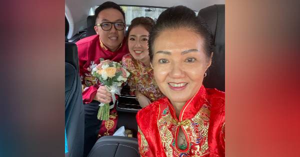 Nghề tốt nhờ năm Rồng của người Hoa ở Malaysia: "Bà nguyệt" kín lịch, bánh hỷ đắt hàng, cặp đôi thi nhau cưới đón vận may Giáp Thìn- Ảnh 1.