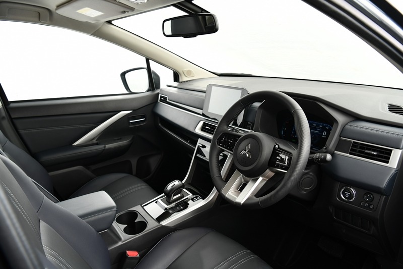 Mitsubishi Xpander HEV ra mắt: Máy hybrid 1.6L, cần số điện tử, 7 chế độ lái, giá quy đổi gần 630 triệu- Ảnh 30.