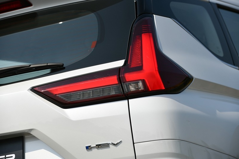 Mitsubishi Xpander HEV ra mắt: Máy hybrid 1.6L, cần số điện tử, 7 chế độ lái, giá quy đổi gần 630 triệu- Ảnh 13.