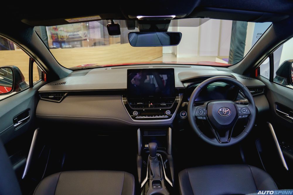 Ra mắt Toyota Corolla Cross 2024: Giá quy đổi từ 680 triệu, lưới tản nhiệt kiểu Lexus RX, có thể Việt Nam giữa năm nay- Ảnh 23.