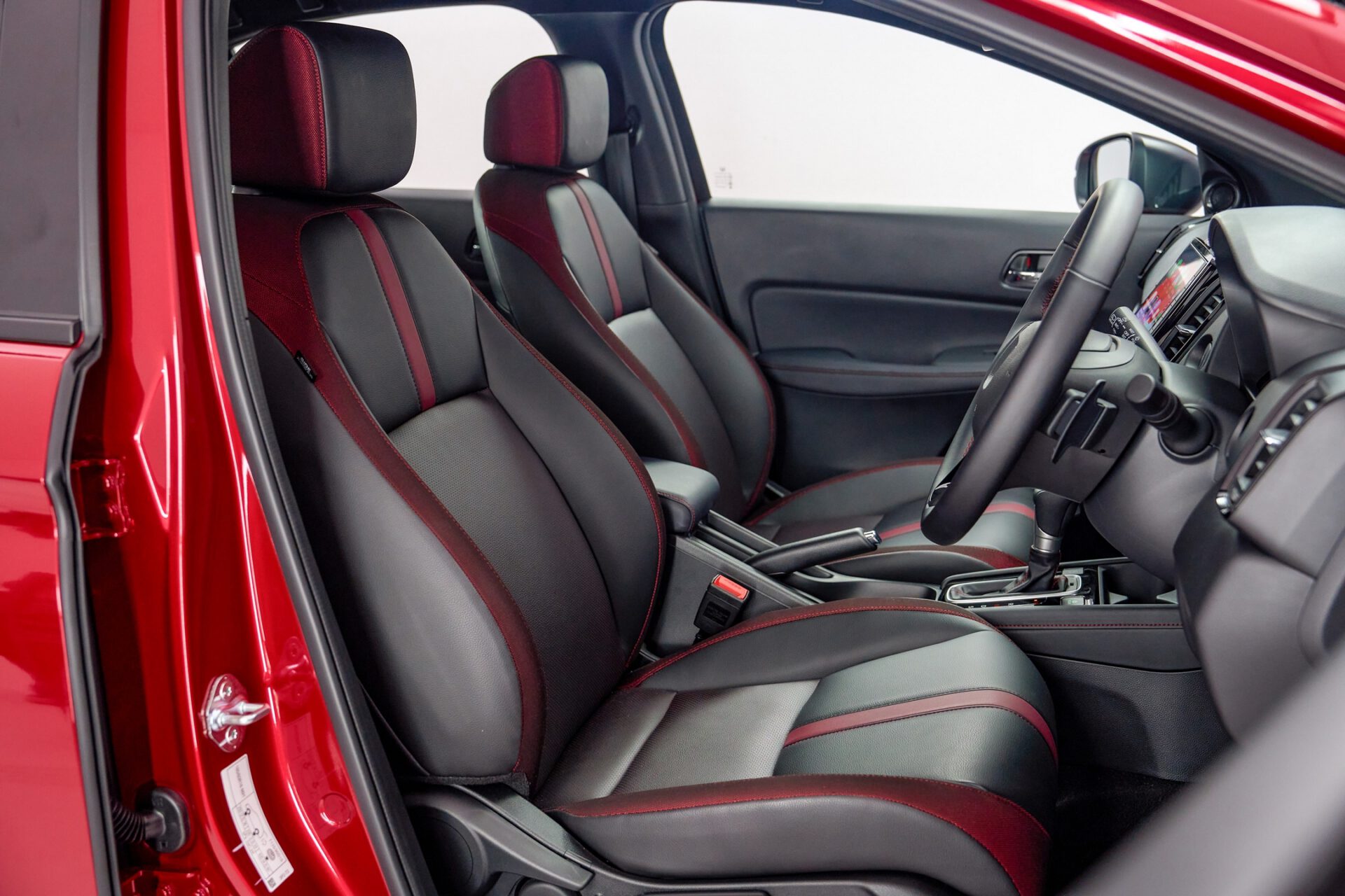 Honda City hatchback 2024 ra mắt: Giá quy đổi cao nhất 560 triệu, có tùy chọn hybrid, đấu Yaris và Swift- Ảnh 7.