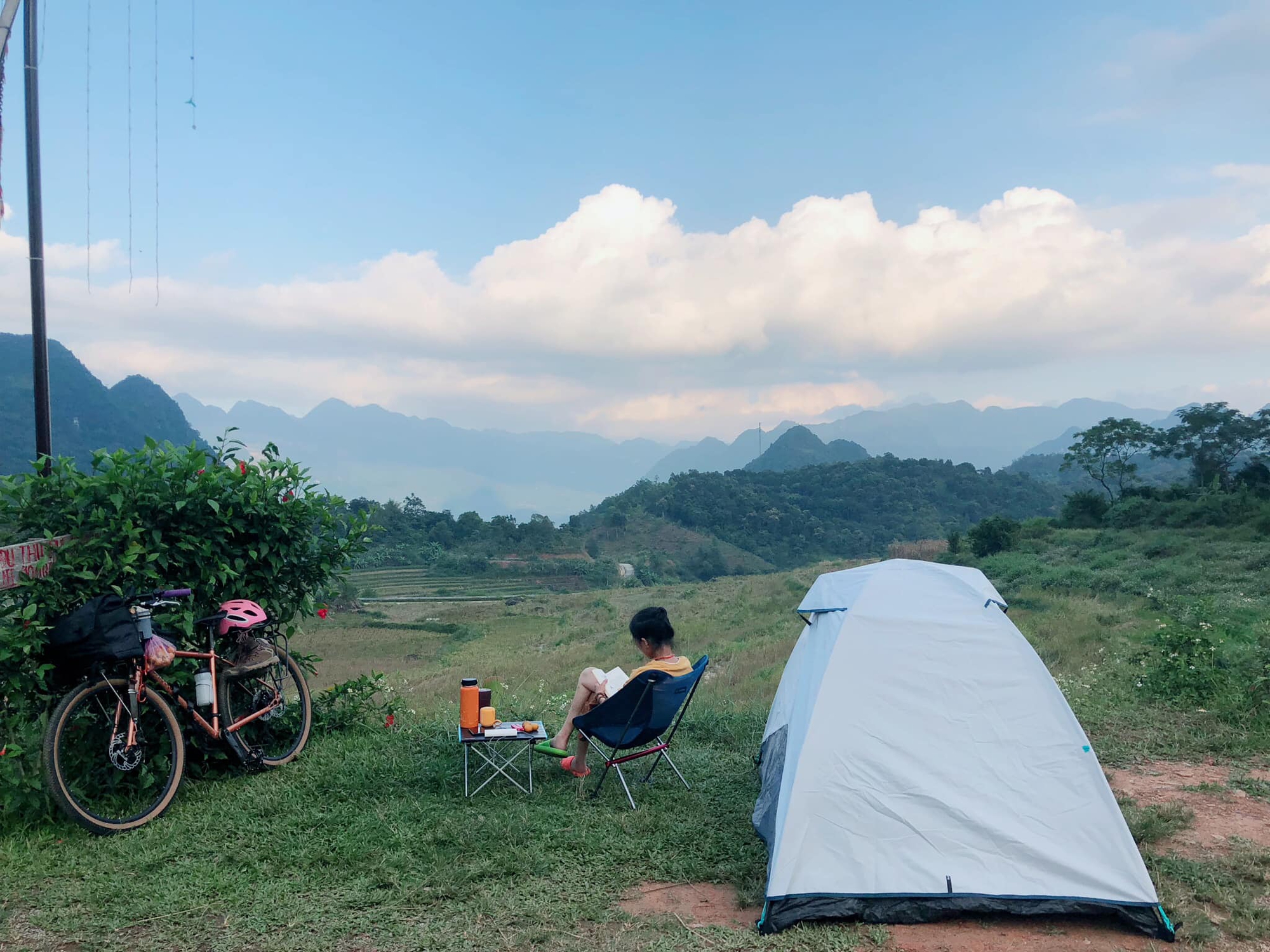 9X đạp xe xuyên Việt: ‘Ngủ nghĩa trang, ăn kham khổ, đi không tính toán rồi tới đâu thì tới’- Ảnh 19.