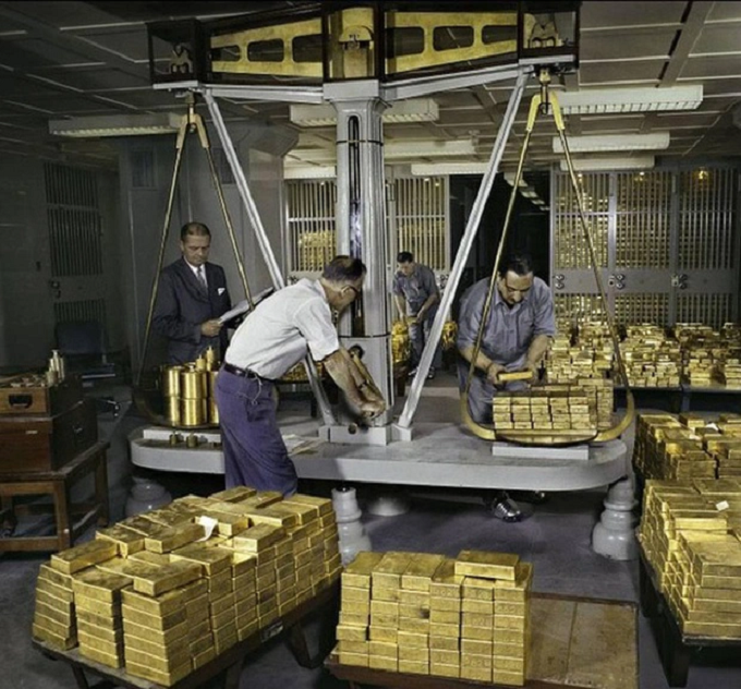 Bên trong hầm chứa vàng lớn nhất thế giới- Ảnh 5.