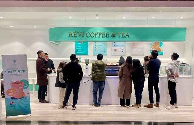 Cựu CEO GoViet gọi vốn mở chuỗi cà phê: 6 tháng tuổi có 8 cửa hàng, tìm ngách trong những tòa văn phòng đắt đỏ nhất Việt Nam- Ảnh 3.