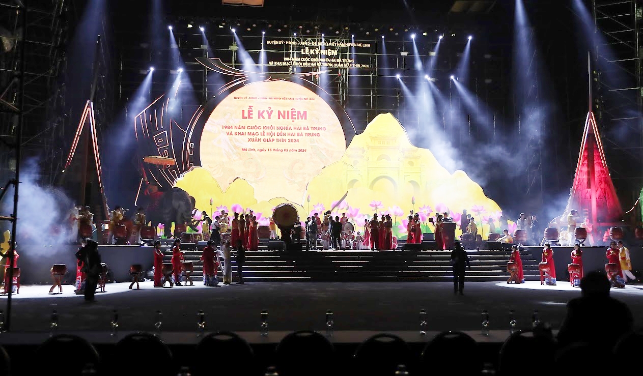 Choáng ngợp với công nghệ 3D mapping tái hiện cuộc khởi nghĩa Hai Bà Trưng- Ảnh 9.