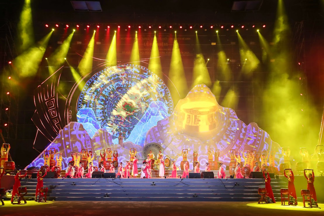 Choáng ngợp với công nghệ 3D mapping tái hiện cuộc khởi nghĩa Hai Bà Trưng- Ảnh 17.