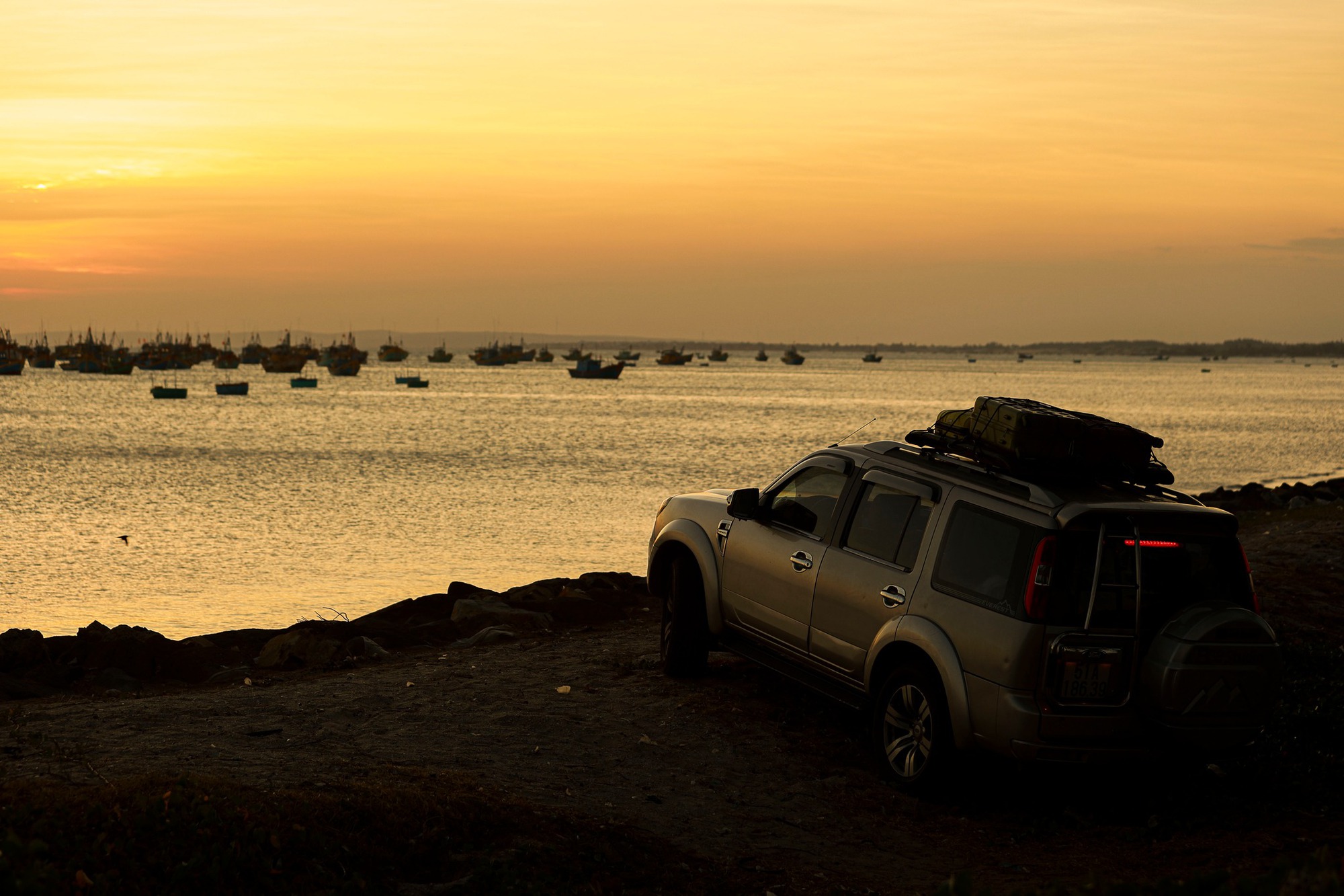 Gia đình 3 thế hệ phượt xuyên Tết 2024 trên chiếc Ford Everest 14 năm tuổi: 'Chạy hơn 5.000km, chi phí hết 80 triệu nhưng rất xứng đáng'- Ảnh 15.