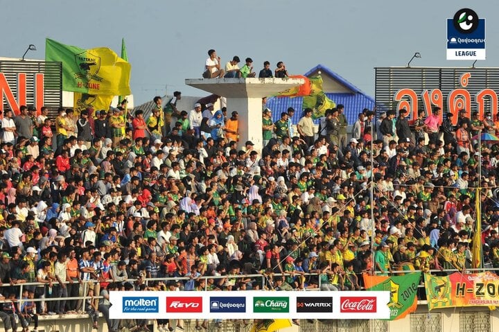 Sân bóng hạng 3 của Thái Lan đông khán giả hơn cả V.League- Ảnh 1.