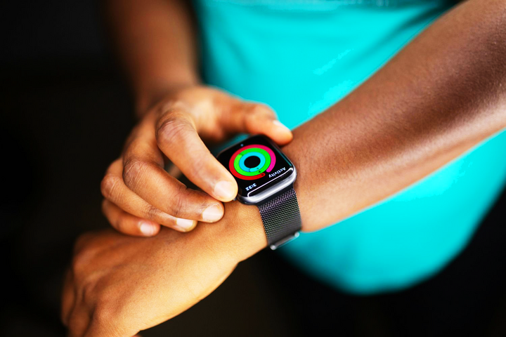 Cứu sống hành khách máy bay bằng Apple Watch- Ảnh 1. Cứu sống hành khách máy bay bằng Apple Watch- Ảnh 1.