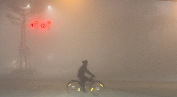 Dân mạng hào hứng ‘săn mây’ từ ban công Hà Nội- Ảnh 12.