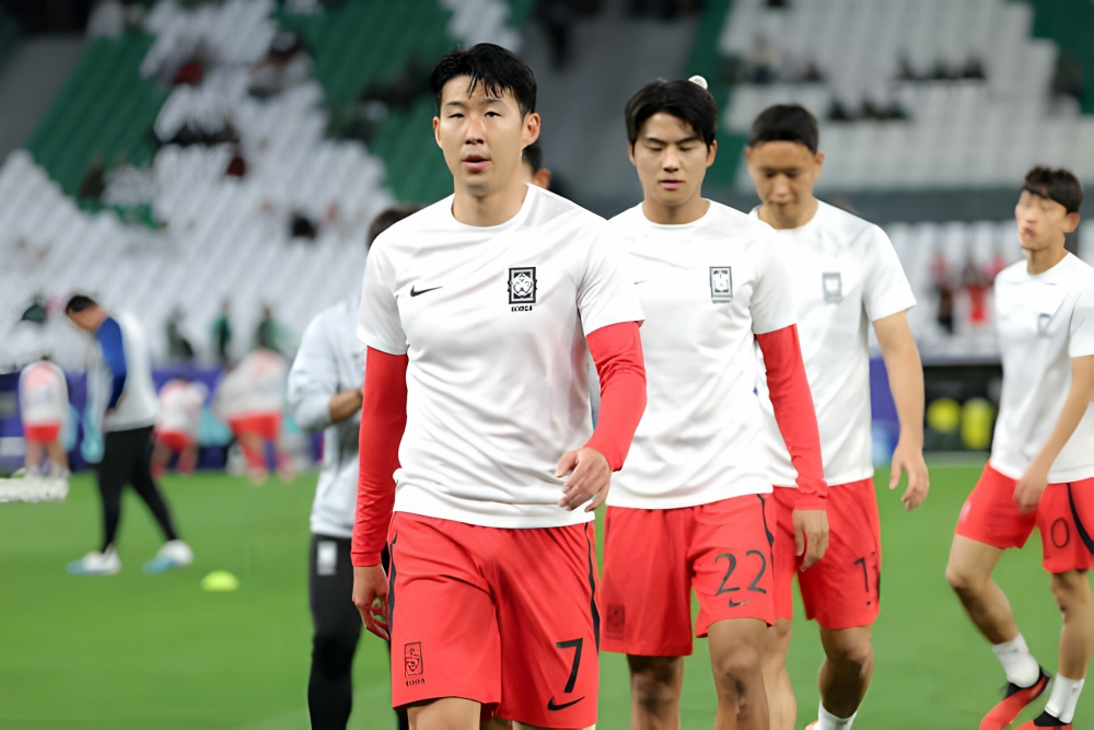 Lịch thi đấu và trực tiếp bóng đá hôm nay 2/2- Ảnh 1.