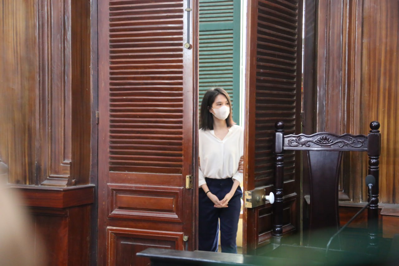Ngọc Trinh từ chối 1 luật sư bào chữa, khai hoàn cảnh gặp thầy dạy lái mô tô Trần Xuân Đông- Ảnh 3.
