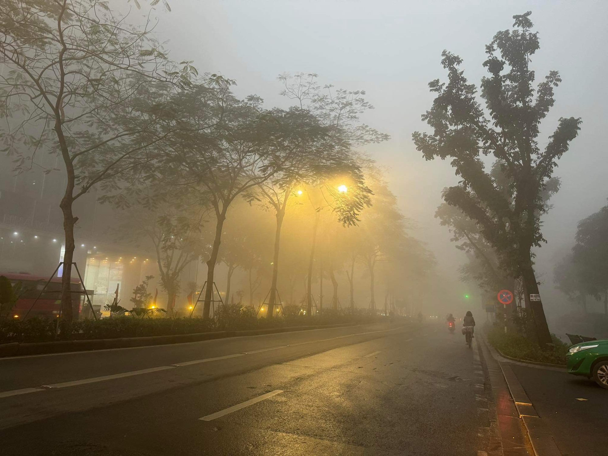 Vì sao Hà Nội mù mịt trong sương dày đặc?- Ảnh 10.