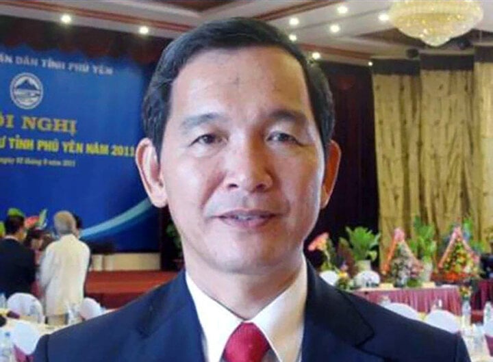 Kỷ luật cảnh cáo nguyên Phó Chủ tịch UBND tỉnh Phú Yên Trần Quang Nhất- Ảnh 1.