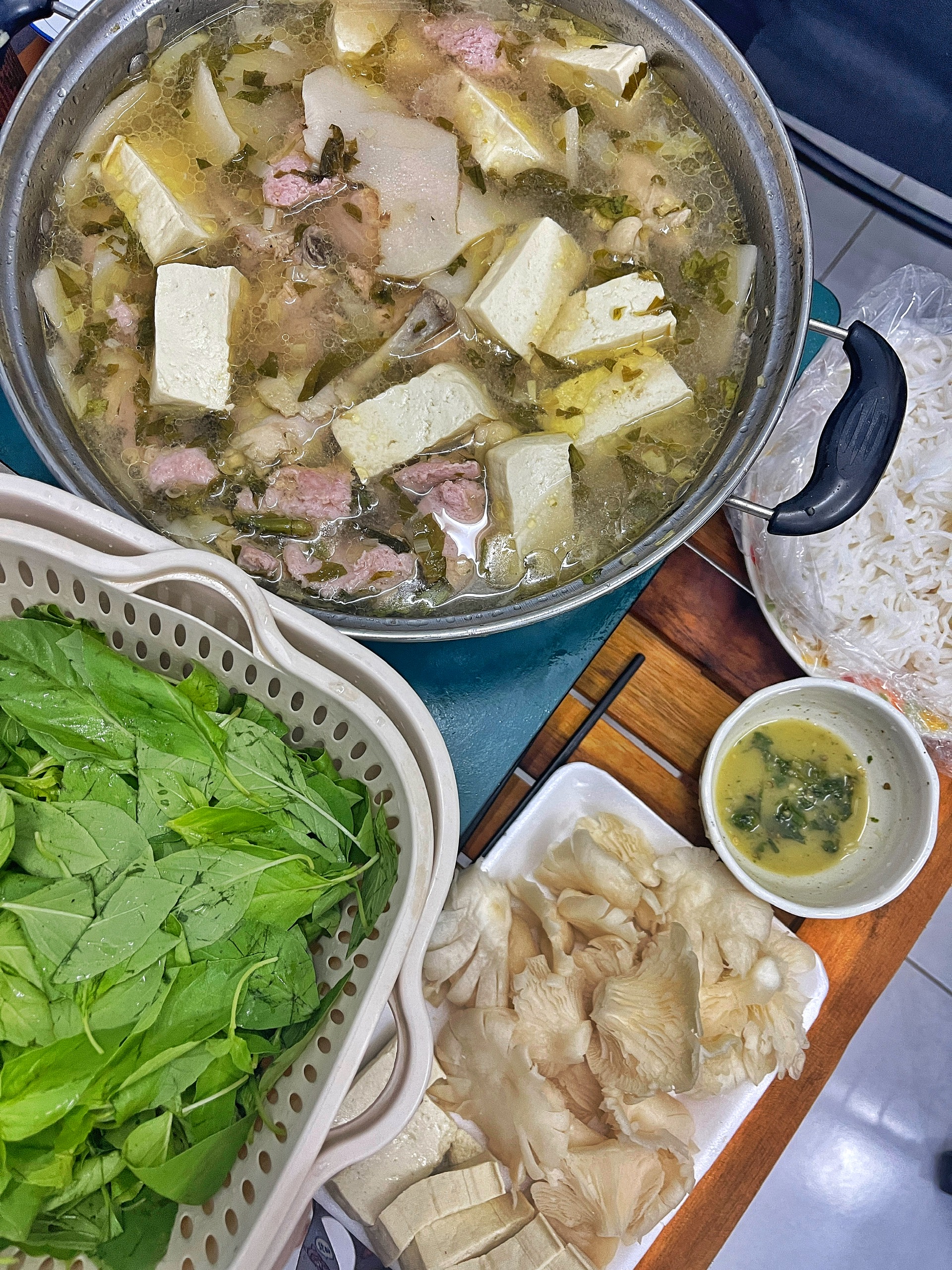 Gia đình trẻ ở Hà Nội và bài toán chi phí khi sống ở TP.HCM: Chăm nấu cơm nhà vì không hợp đồ miền Nam, kết quả lại tiết kiệm kha khá tiền- Ảnh 15.