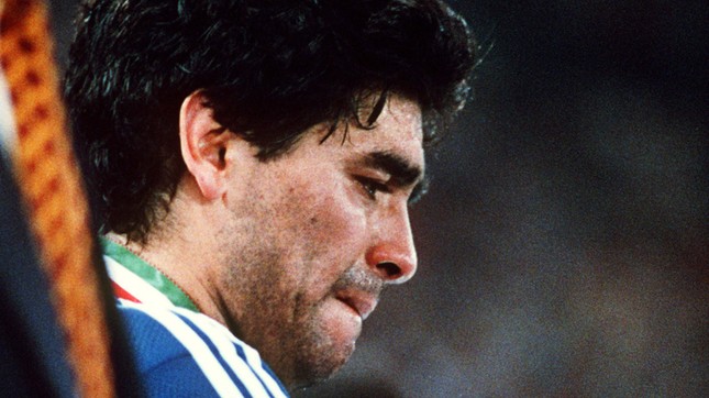 Chuyện ít biết về quả phạt đền khiến Maradona phải khóc, còn Andreas Brehme từ thợ máy trở thành người hùng nước Đức- Ảnh 7.