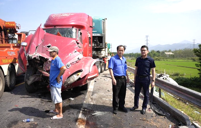 Những 'tử huyệt' trên cao tốc Cam Lộ-La Sơn- Ảnh 2.