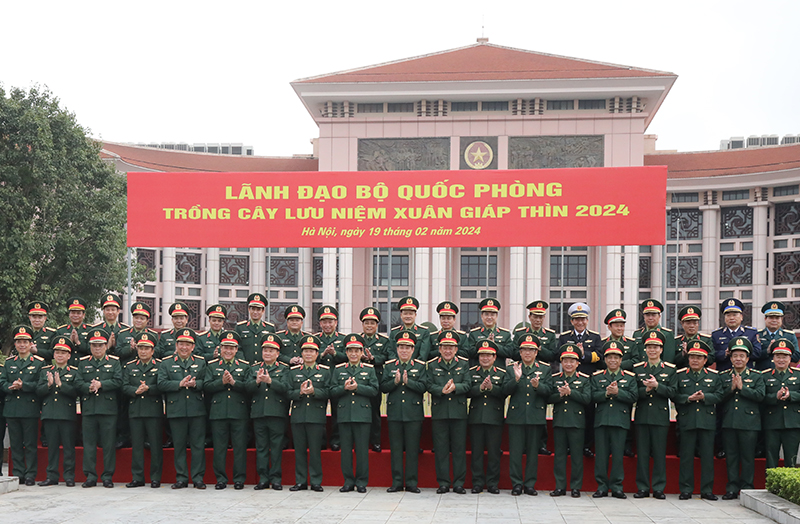 Đại tướng Phan Văn Giang: Thực hiện chặt chẽ điều chỉnh lực lượng Quân đội- Ảnh 3.
