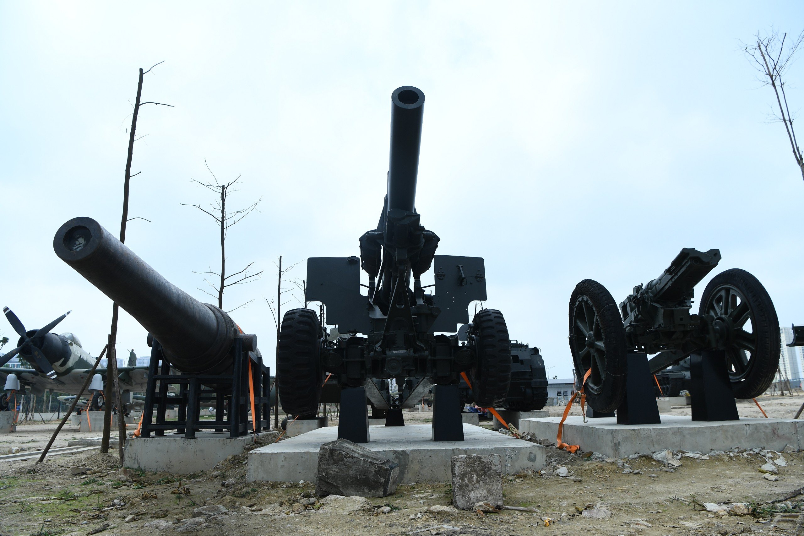 Khám phá loạt máy bay, xe tăng, khí tài quân sự 'khủng' tại bảo tàng rộng 740.000m2 ở Hà Nội- Ảnh 14.