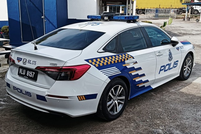Cảnh sát Malaysia bổ sung Honda Civic vào đội xe tuần tra- Ảnh 3.