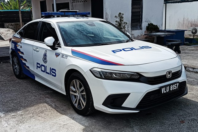 Cảnh sát Malaysia bổ sung Honda Civic vào đội xe tuần tra- Ảnh 1.