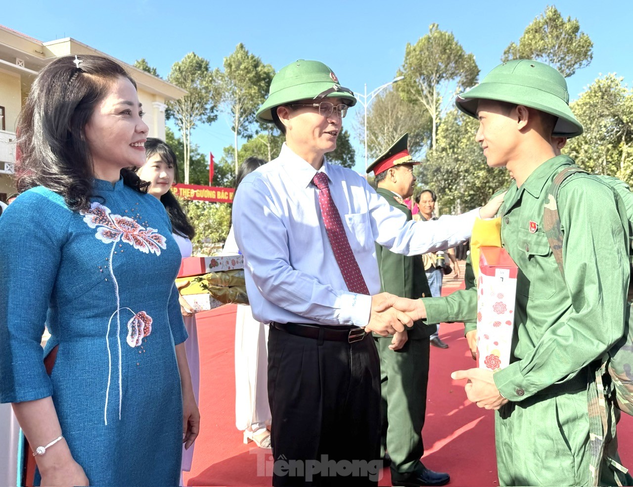 Nữ tân binh ở Kon Tum: 'Nhận thông báo trúng tuyển, tôi phấn khởi không nói nên lời'- Ảnh 3.