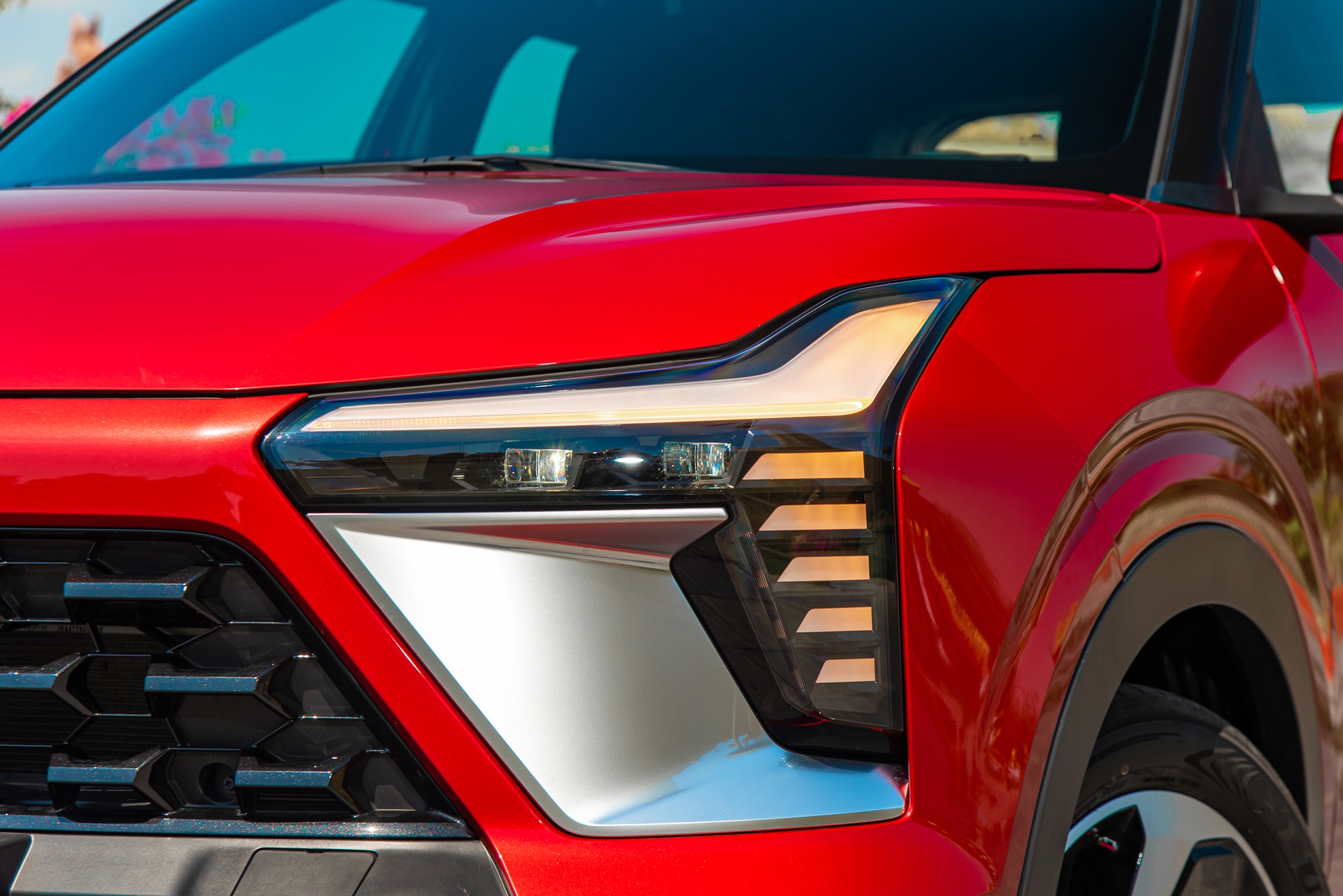 Mitsubishi Xforce chốt giá mới từ 599 triệu đồng: Rẻ nhất phân khúc, phả hơi nóng lên Seltos, HR-V- Ảnh 5.