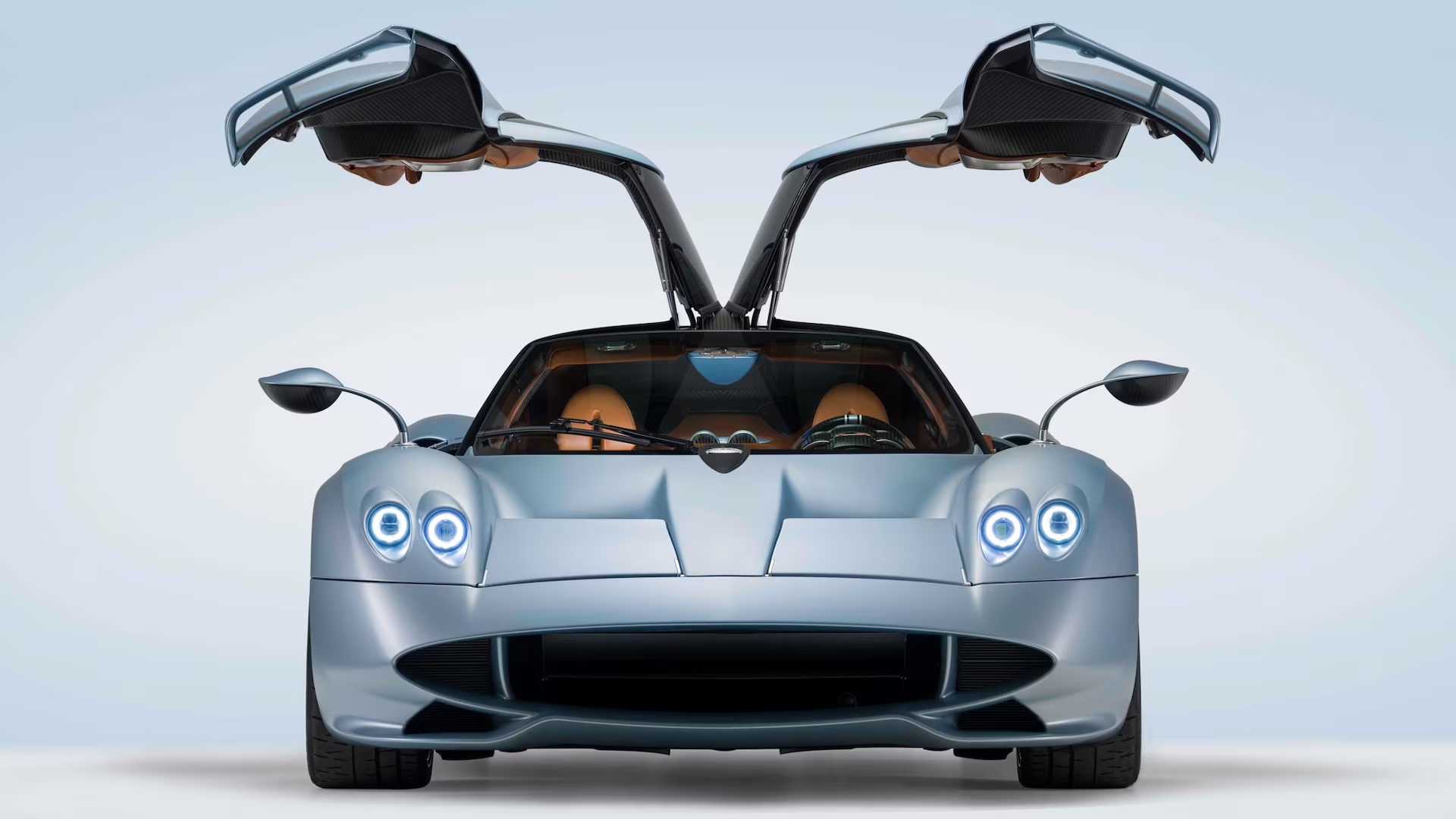 Lái Pagani Huayra trăm tỷ mà vi phạm thì cũng bị cảnh sát tịch thu xe như thường, tiền nộp phạt 'chuộc' xe có thể bằng mua siêu xe mới- Ảnh 9.