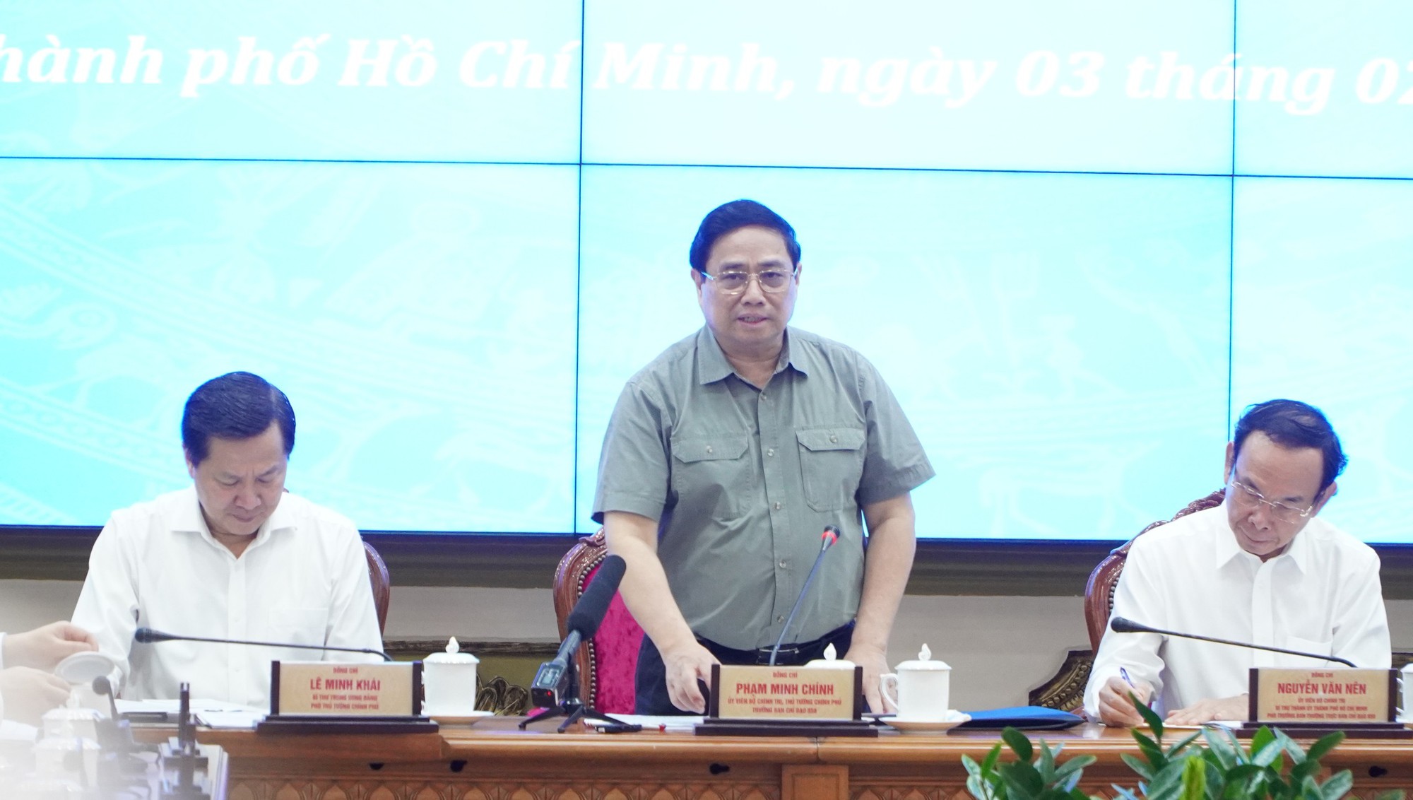 Thủ tướng Phạm Minh Chính chủ trì phiên họp quan trọng về Nghị quyết 98 tại TP HCM- Ảnh 1.