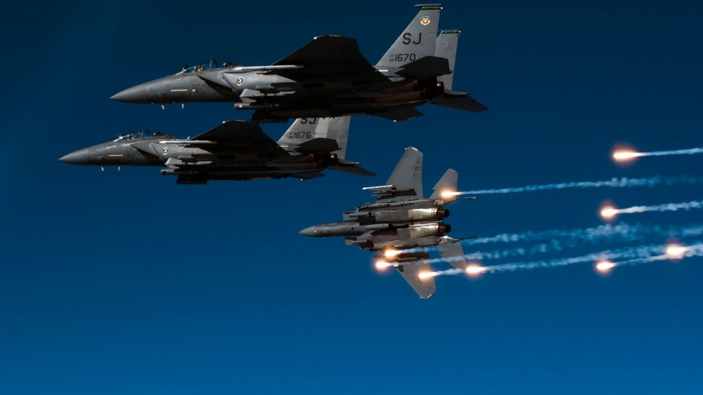 Chiến sự Trung Đông: 6 người chết trong loạt không kích của Mỹ vào Syria- Ảnh 1.