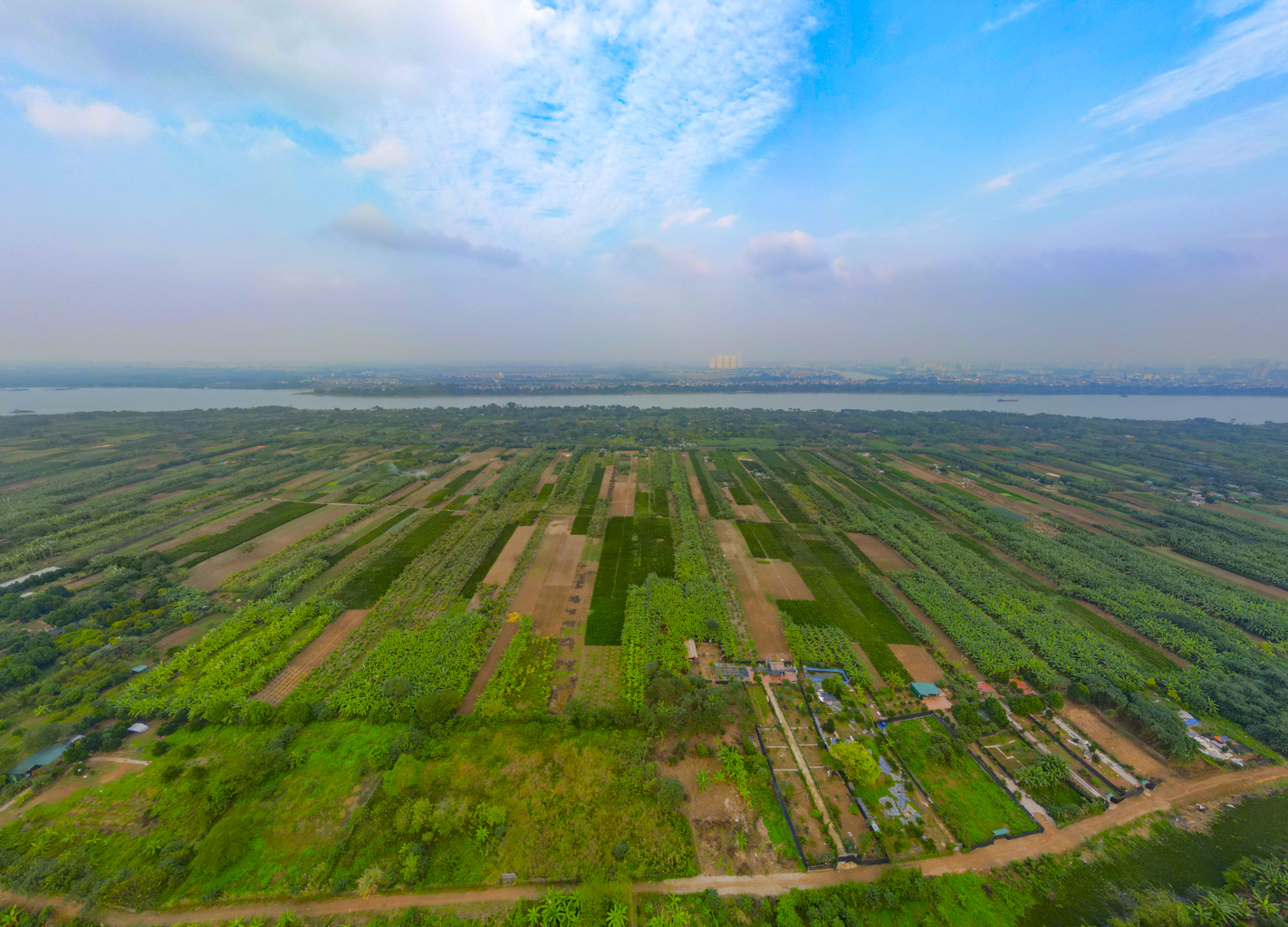 Quỹ đất lớn duy nhất còn sót lại ở Hà Nội, rộng bằng 8 quận nội thành, có nơi cách hồ Gươm chỉ vài phút đi xe- Ảnh 2.