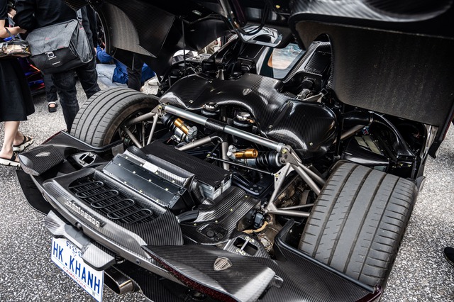 Bảo dưỡng Koenigsegg Regera tốn gần 9 tỷ, đại gia Hoàng Kim Khánh chia sẻ: ‘Muốn đẹp và độc thì phải chi mạnh tay’- Ảnh 16.