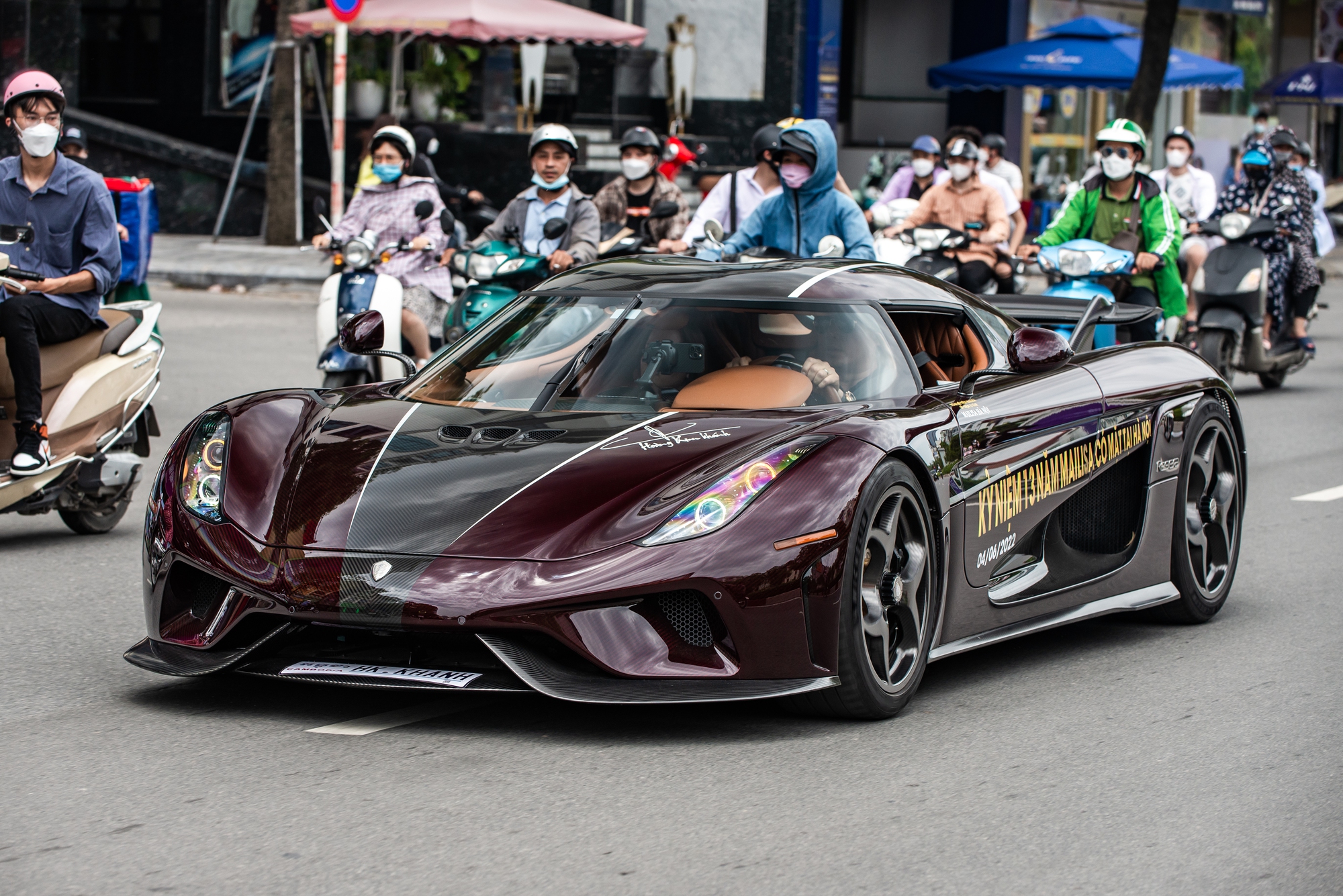 Bảo dưỡng Koenigsegg Regera tốn gần 9 tỷ, đại gia Hoàng Kim Khánh chia sẻ: ‘Muốn đẹp và độc thì phải chi mạnh tay’- Ảnh 9.