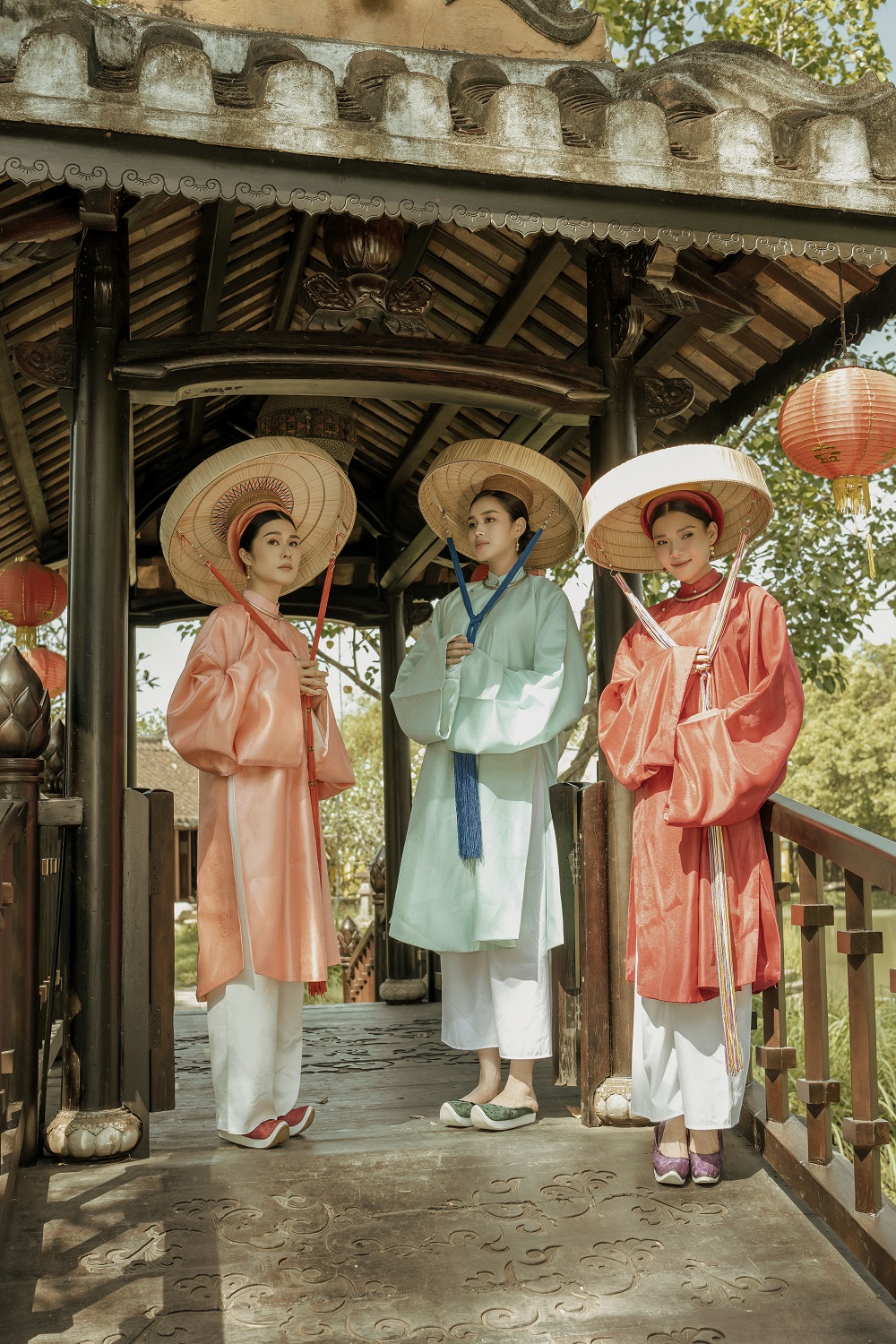 Phúc Anh - Thúy Diễm - Đỗ Thị Hà muốn lan tỏa tình yêu văn hóa Việt trong bộ ảnh Tết- Ảnh 1.